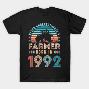 Farmer born in 1992 Farming Gift 30th Birthday T-Shirt